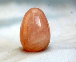 Rose Quartz Gem Stone Egg B